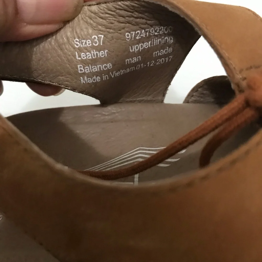 DANSKO JANET WOMENS CARMEL LEATHER WALKING SANDAL Size 37